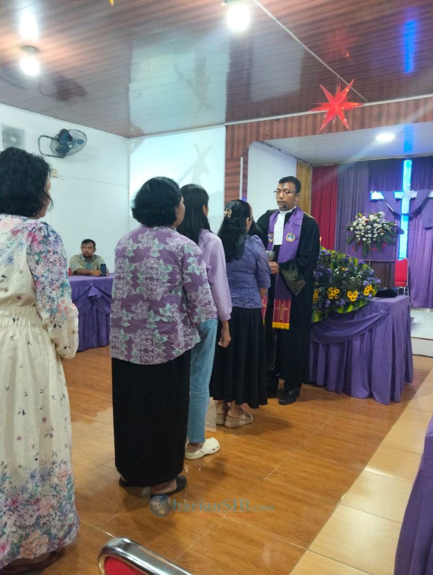 GBKP Runggun Kemenangen Tani Gelar Ibadah Rabu Abu Menandai Dimulainya Masa Prapaskah