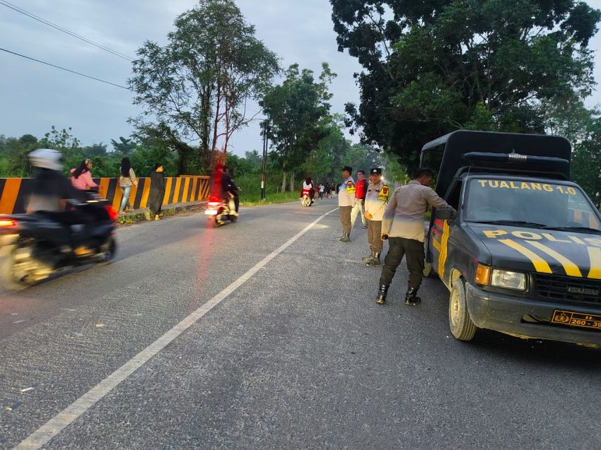Cegah Balap Liar, Polsek STR Gelar Patroli Asmara Subuh