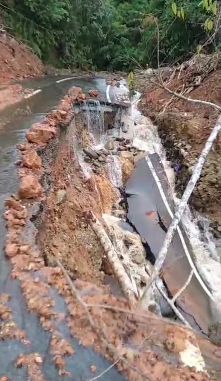 Aswin Parinduri: Akses Jalan Pantai Barat Terancam Lumpuh, Jembatan Merah&ndash;Muarasoma Nyaris Putus
