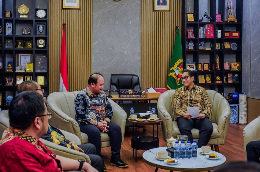 Rico Waas Terima Audiensi Walubi, Bahas Perayaan Imlek 2577