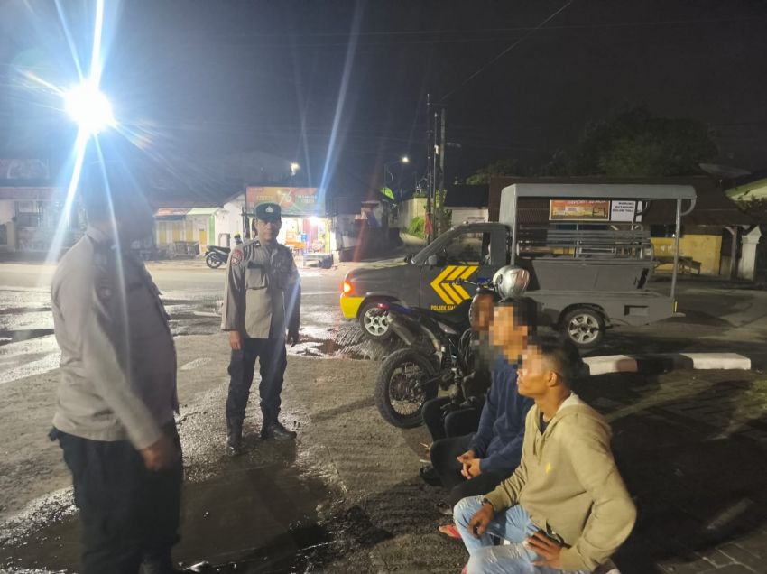 Cegah Gangguan Kamtibmas di Bulan Ramadan, Polsek Siantar Marihat Intensifkan Patroli Asmara Subuh