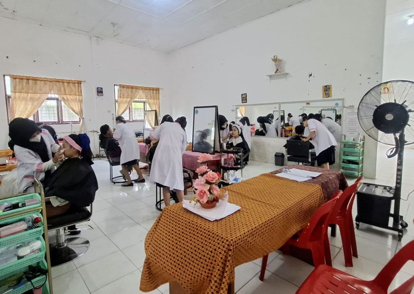 Gandeng DUDI, SMKN 1 Siantar Gelar UKK Secara Mandiri