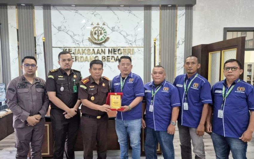 Bangun Kolaborasi, Kejari Sergai dan PWI Perkuat Layanan untuk Masyarakat