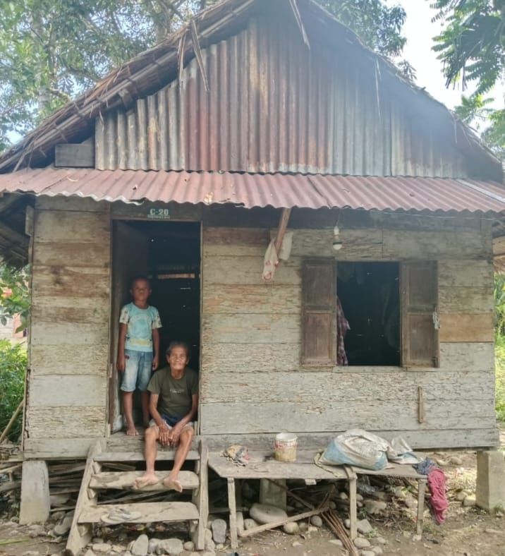 Lansia Miskin Tanggung Jawab Cucu, Mengapa Akses PIP Masih Sulit?