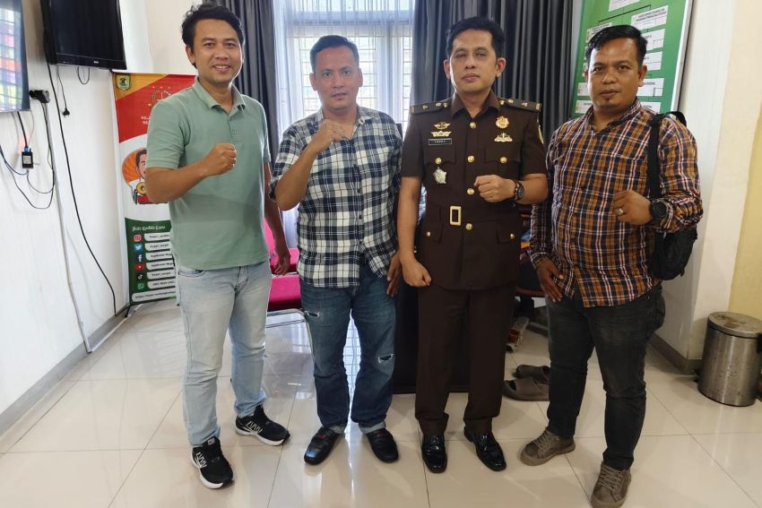 Hari Pertama Bertugas, Kasi Intel Kejari Sergai Terima Kunjungan Forwaka