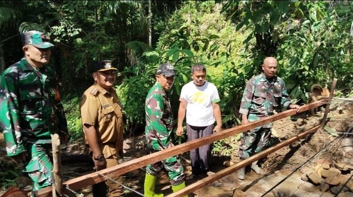 Danrem 023 KS Tinjau Pembangunan Sumber Air Warga di Desa Aloban Bair