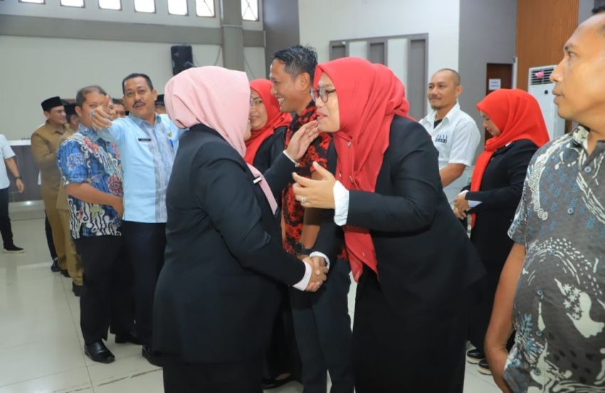 Sekdakab Lantik Belasan Pejabat Eselon III dan IV Pemkab Labura