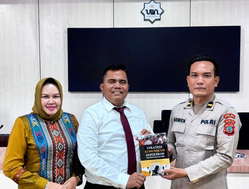 Wakapolres Sergai Raih Doktor di UINSU, Perkuat Strategi Komunikasi Polri Berbasis Ilmiah