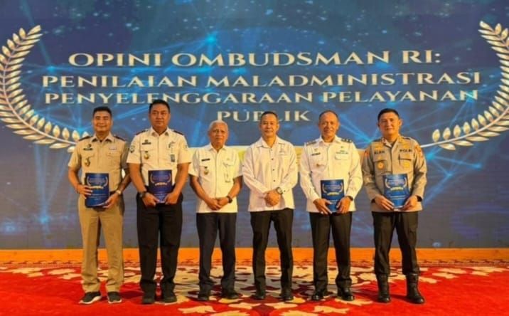 Pemkab Tapteng Raih Opini Kualitas Sedang Tanpa Maladministrasi