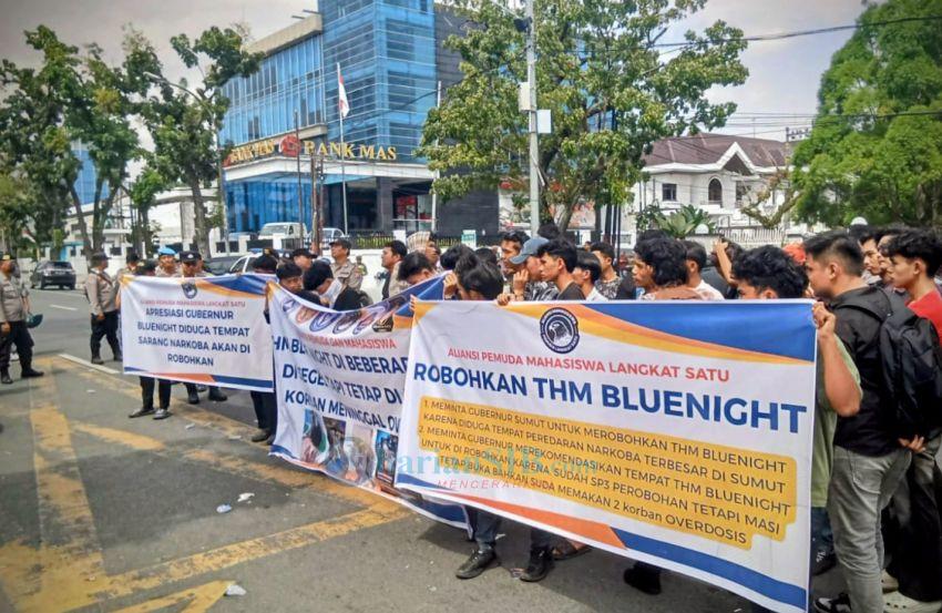 Puluhan Mahasiswa Desak Gubernur Sumut Robohkan THM Bluenight, Diduga Jadi Sarang Narkoba