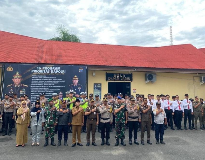 Wakapolres Sibolga Pimpin Apel Operasi Keselamatan Toba 2026