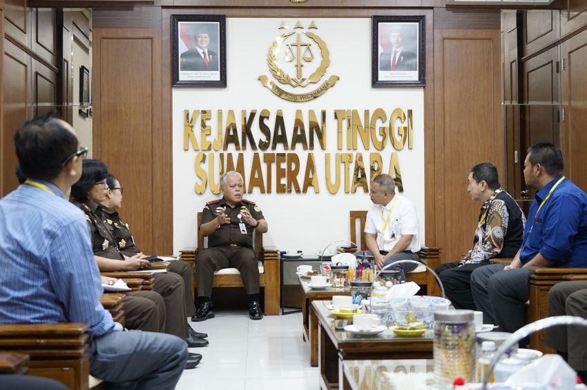 Direksi PT Bank Sumut Silaturahmi dengan Kajati Perkuat Tata Kelola Perusahaan