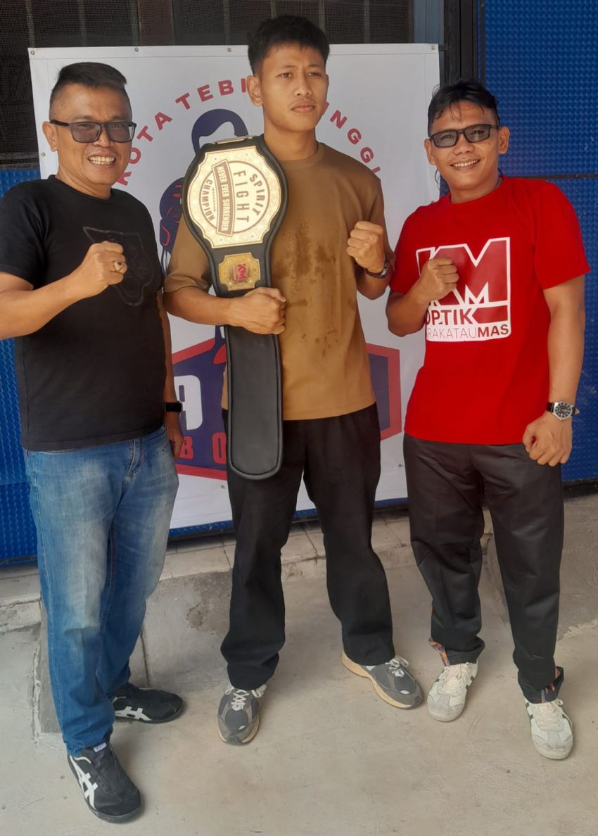 Mahrazan Akbar Juarai Kick Boxing Spirit Fight Season 2 di Medan