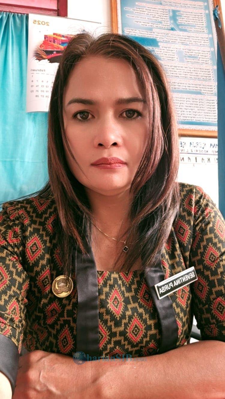 Apresiasi Integritas dan Kinerja, Bupati Humbahas Ganjar 11 Kepala Sekolah dengan Piagam Penghargaan