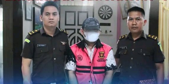 Kejari Gunungsitoli Tahan Konsultan Pengawas Korupsi Proyek Puskesmas Nias Barat