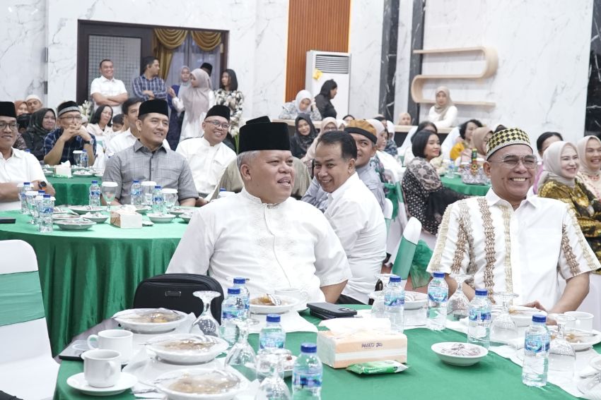 Buka Puasa Bersama di Rumah Dinas, Harli Siregar : Kuatkan Iman dan Ketaqwaan di Era Teknologi