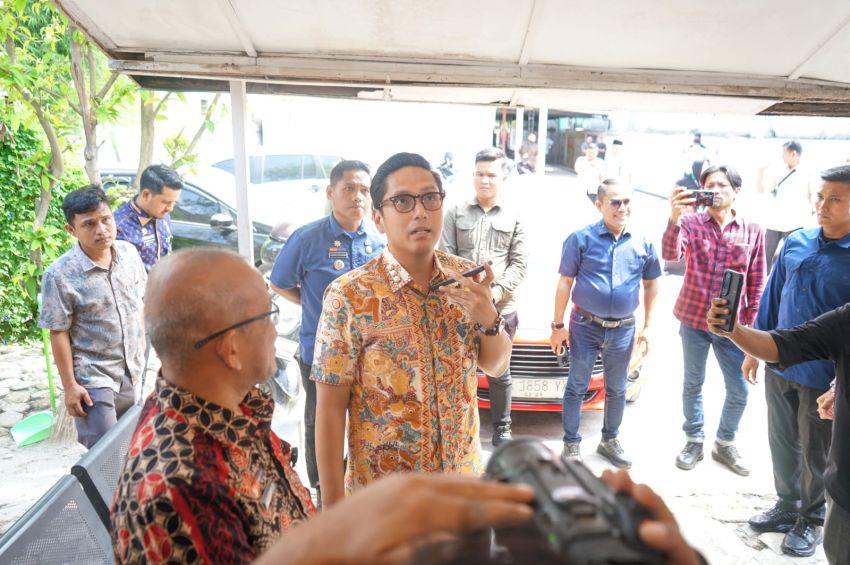 Rico Waas Targetkan Perbaikan 31 Faskes di Medan