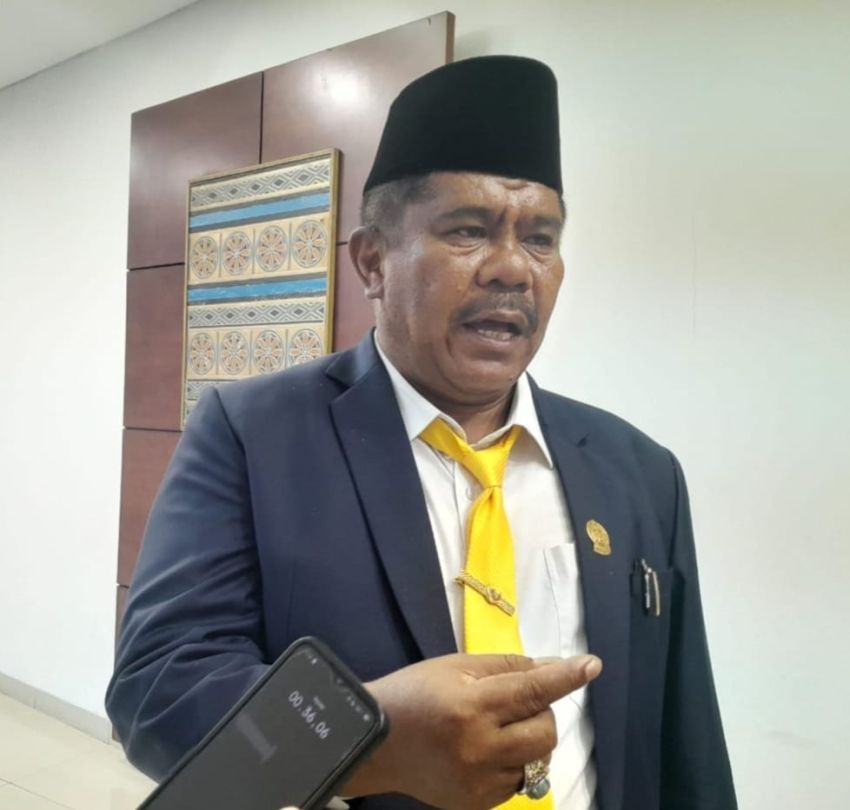 Manaek Hutasoit Desak Pemerintah Secepatnya Merelokasi Warga Terdampak Bencana ke Huntara dan Huntab