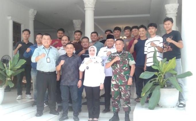 Bupati Labuhanbatu Lepas Tim Poslab ke Liga 4 Perebutkan Piala Gubernur Sumut