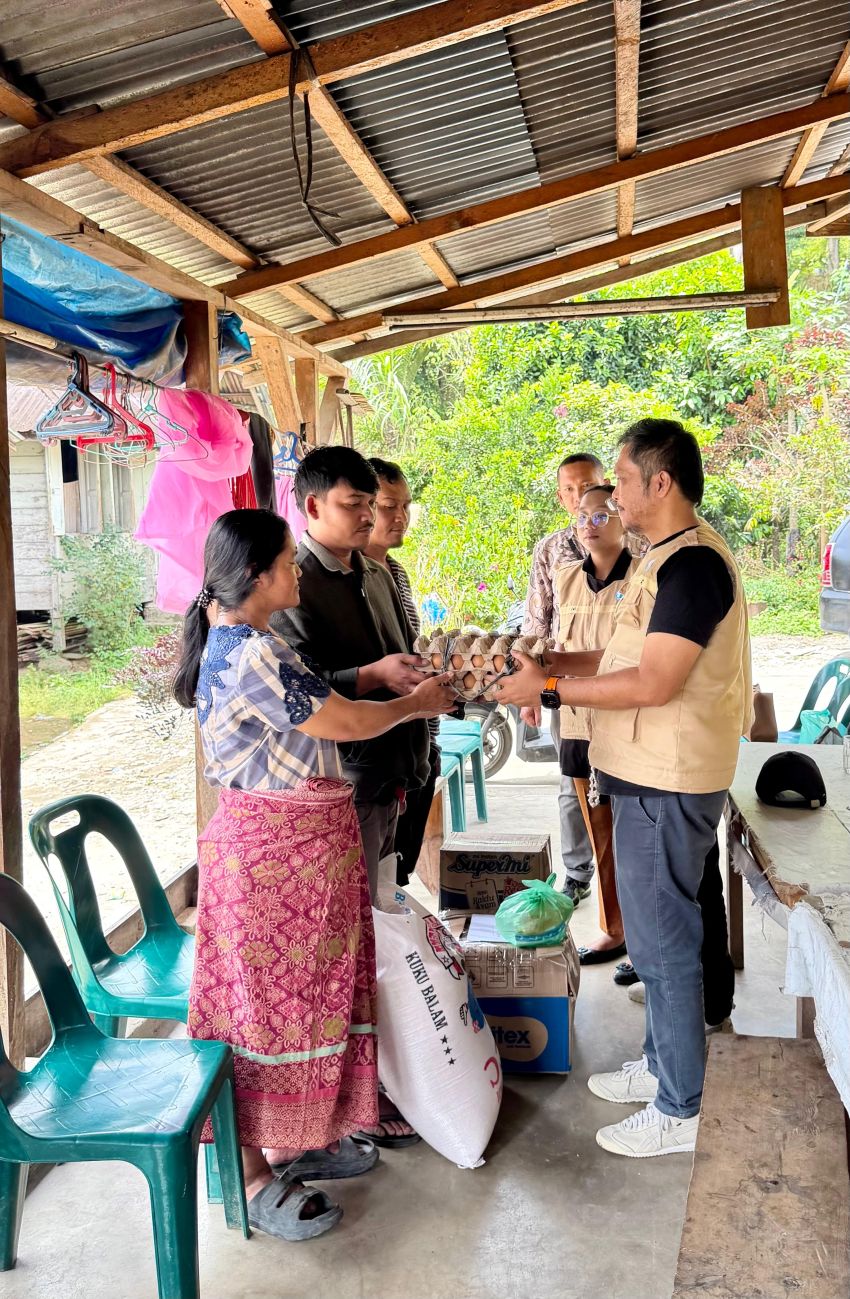 Yayasan Pelita Kita Bersama Berikan Bantuan kepada Korban Kebakaran di Sitakka Tarutung