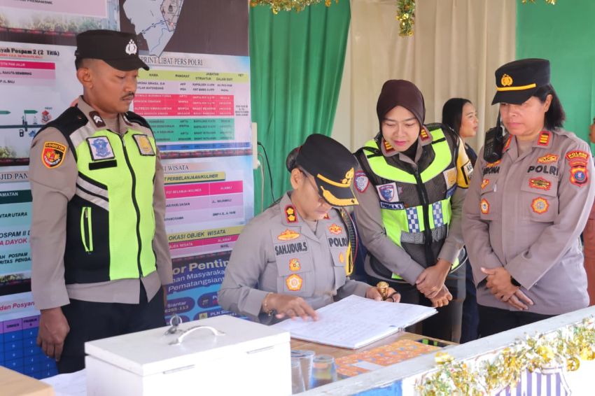 Kapolres Pematangsiantar Tinjau Pos Ketupat Toba, Pastikan Arus Balik Lebaran Lancar