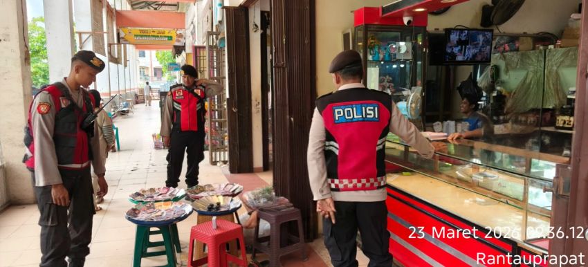 Tekan Kriminalitas saat Idul Fitri, Tim Samapta Polres Labuhanbatu Patroli di Pasar dan Titik-titik Rawan
