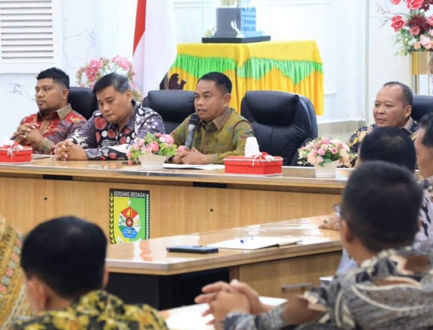 Bupati Sergai Tekankan Pentingnya Kepatuhan Terhadap Regulasi dalam Pengelolaan Keuangan Daerah