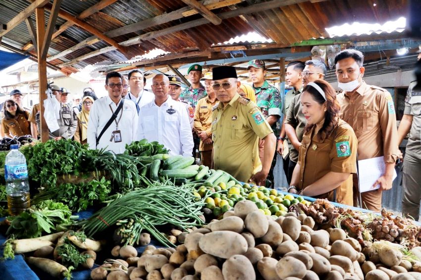 Pemkab Simalungun Sidak Pasar Serbelawan, Pantau Harga dan Pasokan Sembako
