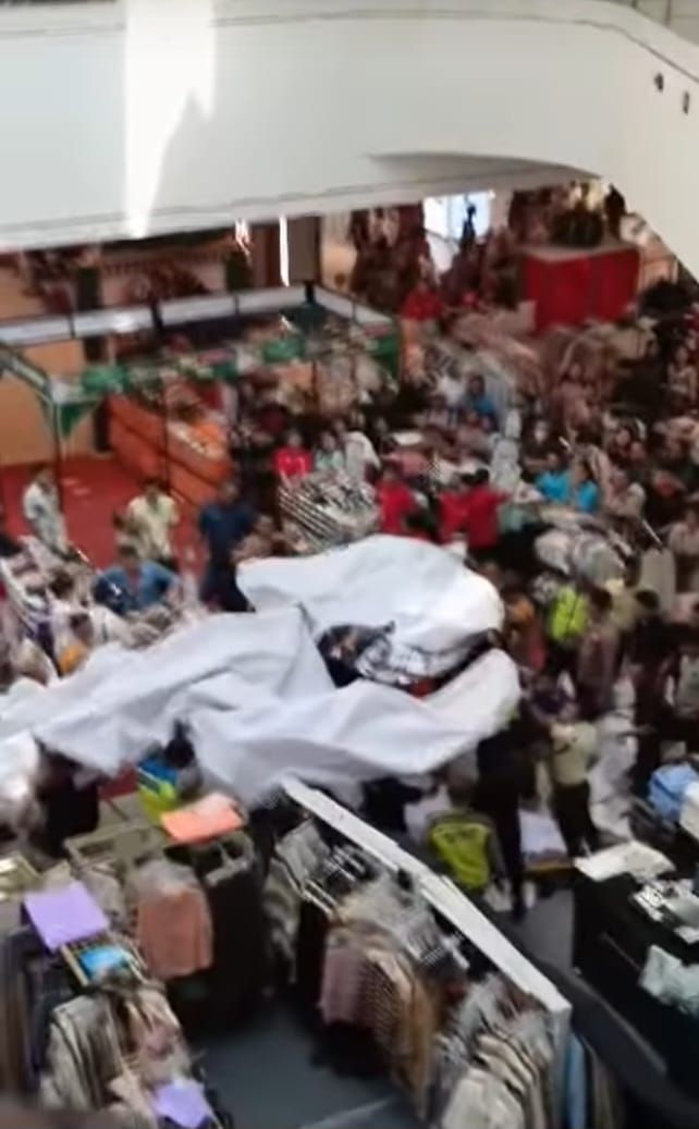 Tragedi di Plaza Medan Fair, Seorang Wanita Tewas Usai Terjatuh dari Lantai 4