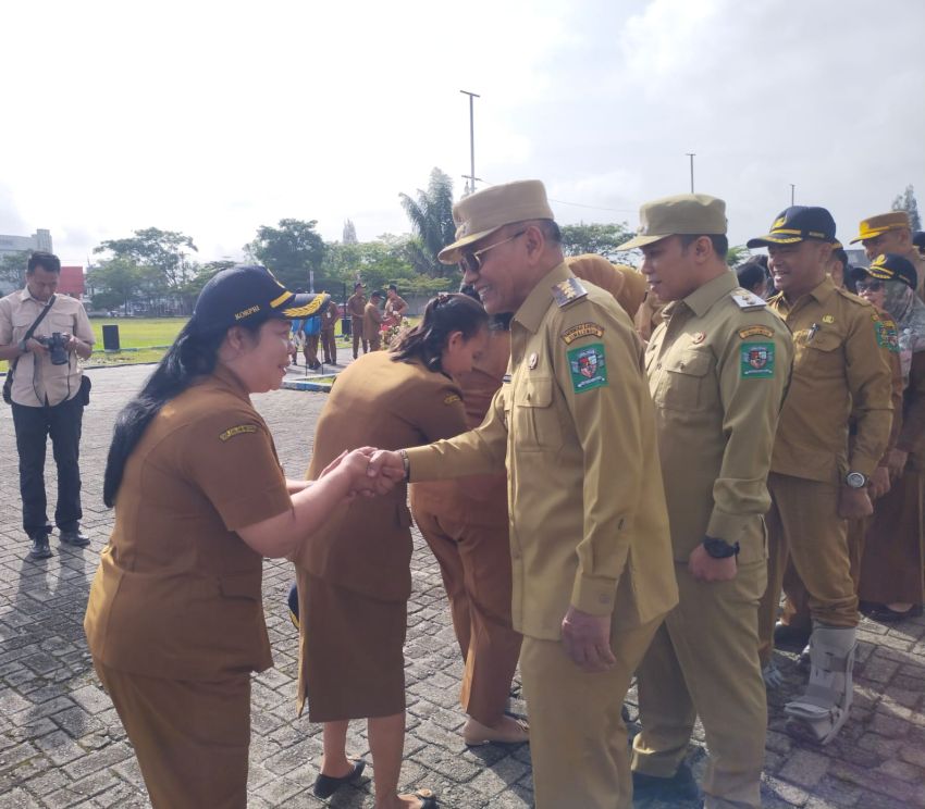 Bupati Simalungun Minta ASN Tingkatkan Pelayanan ke Masyarakat