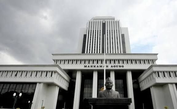 Hakim PT Sulteng Dipecat karena Selingkuh dengan Sesama Hakim