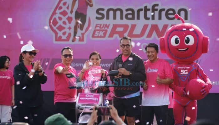 Serda Khazanatul Zikro dari Yonif TP 904/Garamata Finish Kedua di Smartfren 5G Fun Run