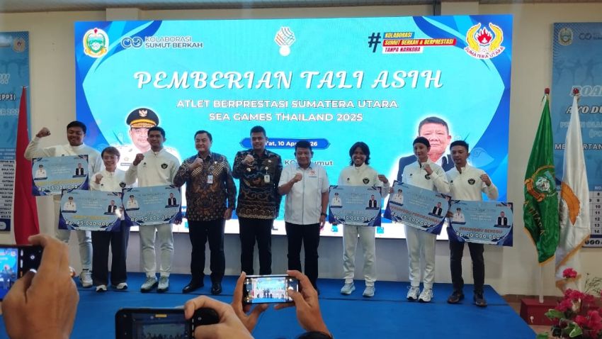 30 Atlet Sumut Peraih Medali SEA Games 2025 Terima Tali Asih, Bonus Emas Rp75 Juta