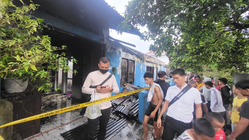 Arus Pendek Sebabkan 3 Rumah Terbakar di Jalan Turi