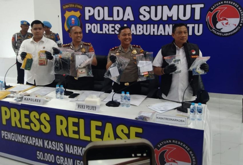 Polres Labuhanbatu Gagalkan Peredaran 50 Kg Sabu Lewat Jalur Selat Malaka - Perairan Sei Berombang