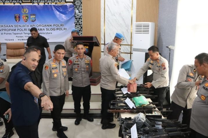 Divpropam Polri Sidak Gudang Senpi Polres Tapteng