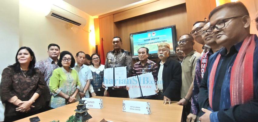 DPN Batak Center dan Pemkab Toba Teken MoU, Dorong Pembangunan Museum Batak Raya dan Kurikulum Aksara Batak
