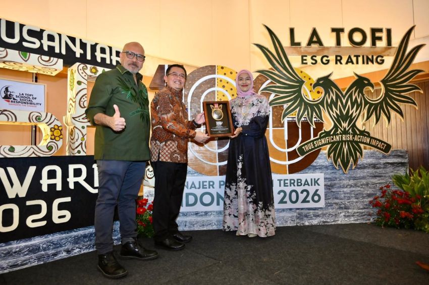 Effiaty Polapa Raih Platinum Leader Performance, PLN UIP SBU Kian Perkuat Komitmen TJSL