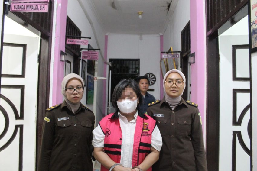 Kejari Gunungsitoli Tahan Kadiskes Nias