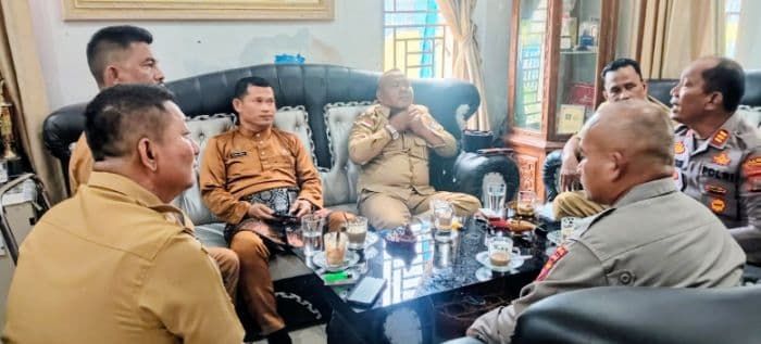 Kapolsek Talawi dan Camat Rembuk Cegah Tawuran Remaja di Tanjung Tiram