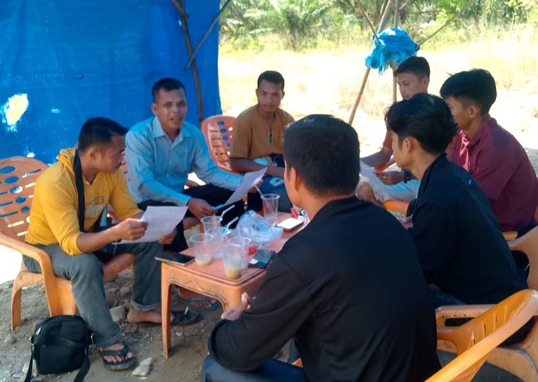 Buruh Sawit Keluhkan Dugaan PHK Sepihak dan Hak Tak Dipenuhi