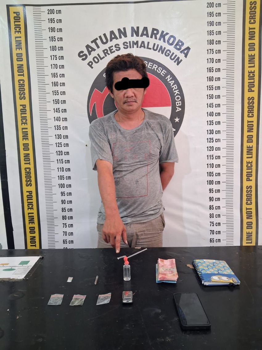 Polisi Tangkap Pengedar Beserta Buku Catatan Penjualan Sabu