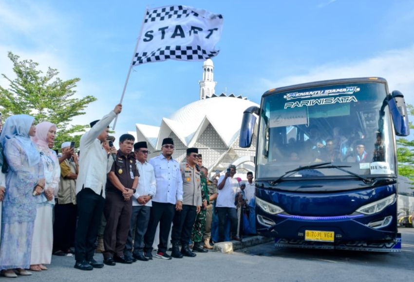 Wabup Adlin Tambunan Lepas Keberangkatan 205 Jamaah Calon Haji Sergai
