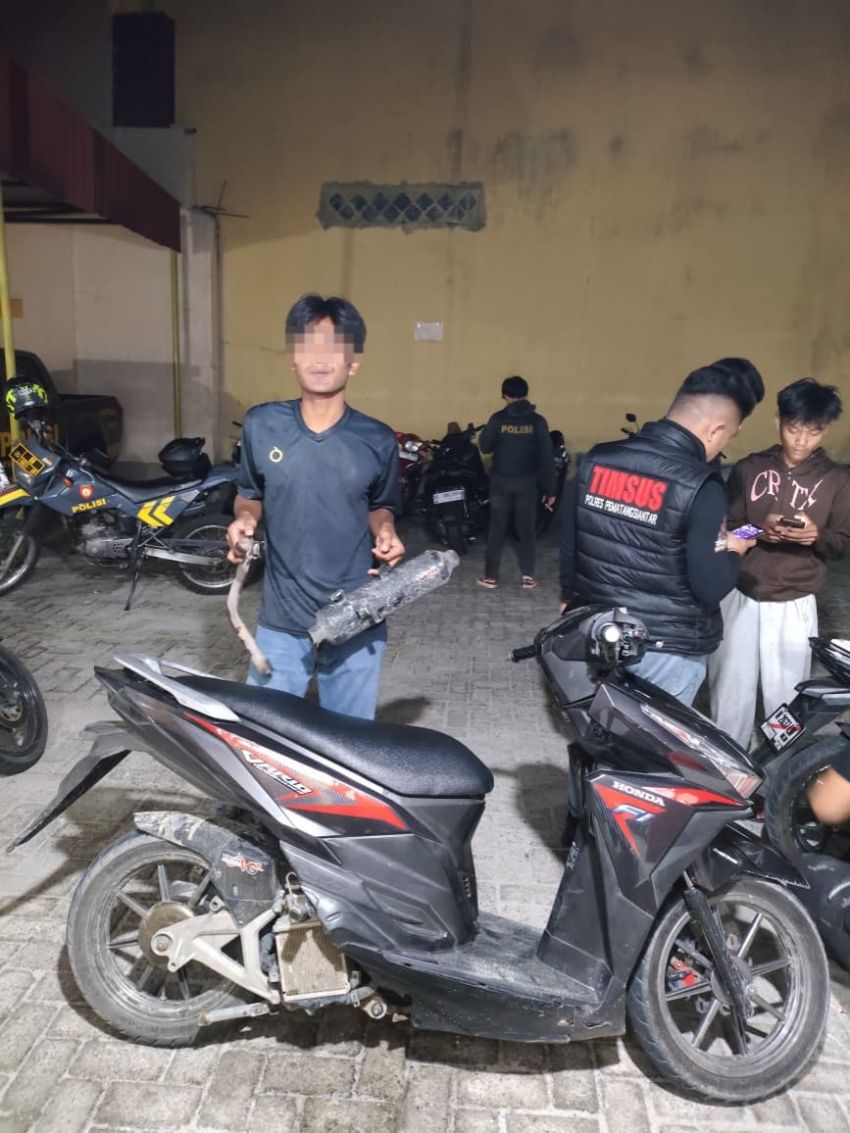 Patroli Malam, Polres Pematangsiantar Tertibkan Knalpot Brong