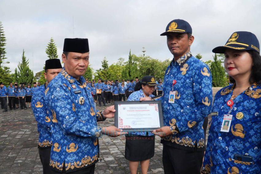 Upacara HKN di Humbahas, Bupati Ingatkan ASN Berikan Pelayanan Prima