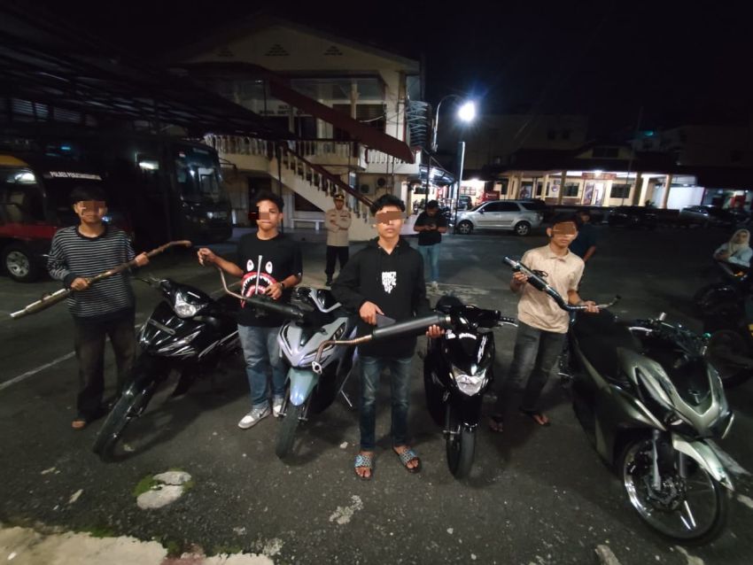 Timsus Dayok Mirah Sisir Kota hingga Subuh, 4 Motor Knalpot Brong Ditindak