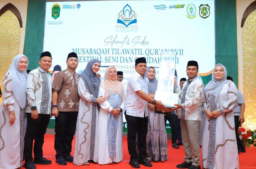 Kecamatan Na IX-X Lima Kali Berturut Juara Umum FSQ Tingkat Kabupaten Labura