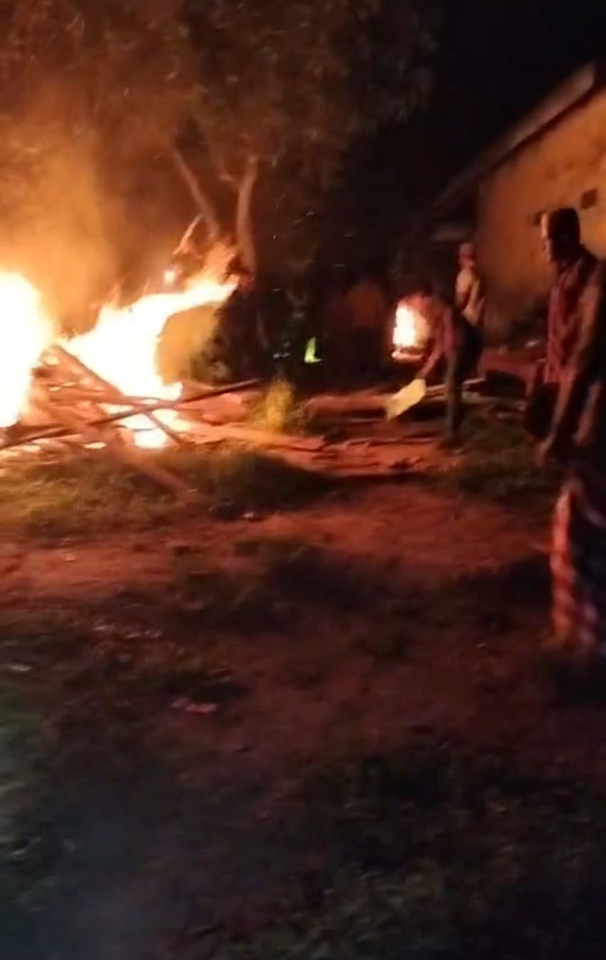 Polsek Air Putih Cek Lokasi Gubuk Diduga Tempat Penyalahgunaan Narkoba yang Dibakar Warga
