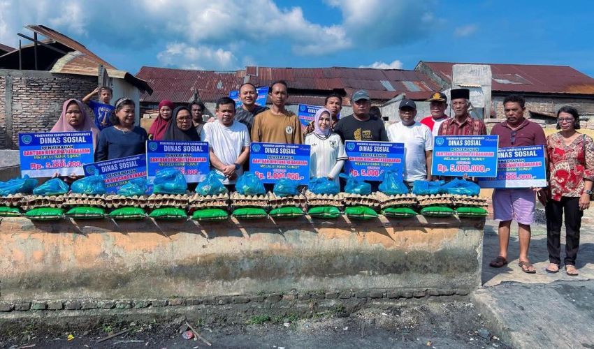 Pemkab Labuhanbatu Salurkan Bantuan untuk Korban Kebakaran di Bakti Lama