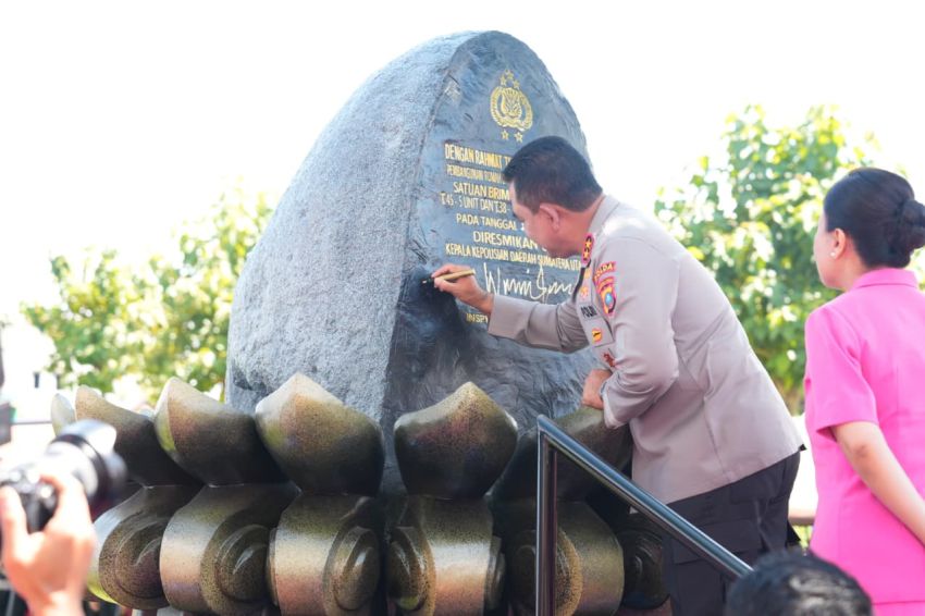 Kapolda Sumut Tandatangani Peresmian SPPG dan 40 Rumah Dinas Personel di Kompi II Batalyon A Brimob